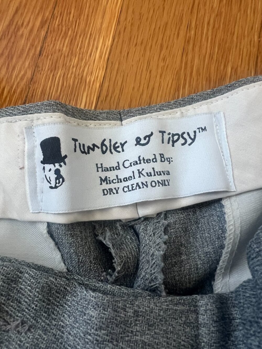 Tumbler & Tipsy by Michael Kuluva Grey Side Tab Pants - Unisex 30x24 - Picture 6 of 8